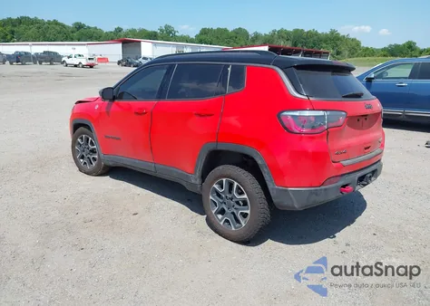 2019 Jeep Compass Trailhawk 4X4 z USA, uszkodzony, nr VIN 3C4NJDDB1KT793885